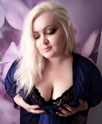 Анкета проститутки Инна - город Баршамай, 35 лет, №3770